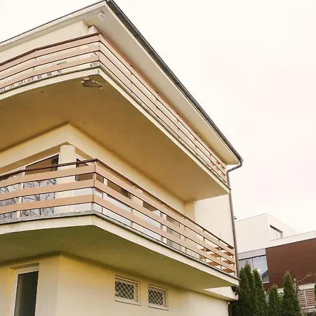 Papaya Villa *